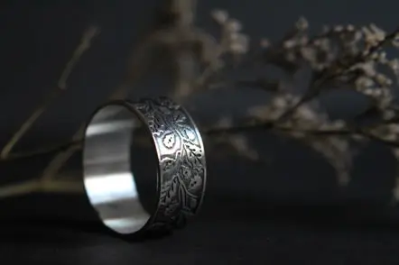 Anillo Hoja de roble