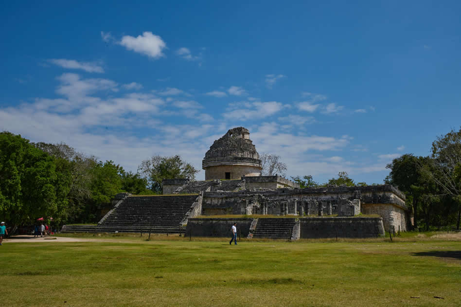El Observatorio o Caracol de Chichén Itzá, sitio maya de México. Desde este tipo de estructura, los sacerdotes mayas observaban el cielo para elaborar una serie de calendarios entre los más precisos del mundo.