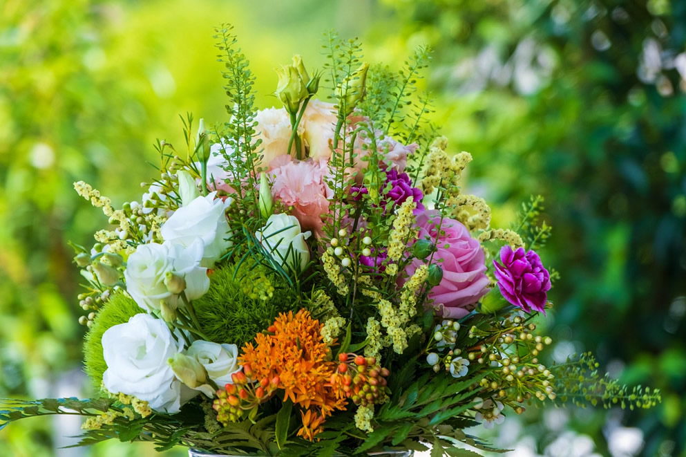 When giving flowers becomes eternal