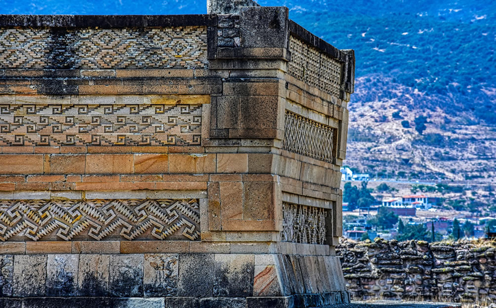 Grecas del Palacio del Sacerdote de Mitla, Oaxaca, México