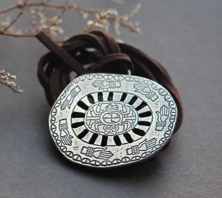 Collar Araña de Spiro Mounds, inspirado en una joya de Spiro Mounds, Oklahoma, Estados Unidos