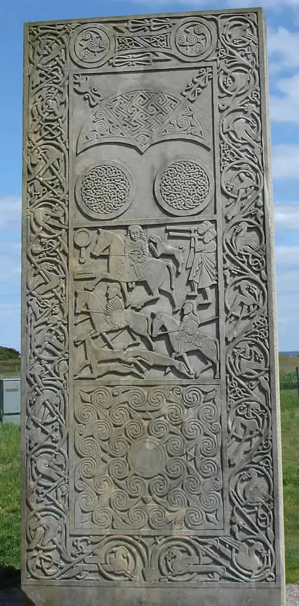 La estela Hilton de Cadboll, piedra esculpida por los pictos de Escocia