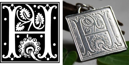 Dije inicial Iluminación medieval