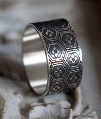 Japanese turtle shell ring