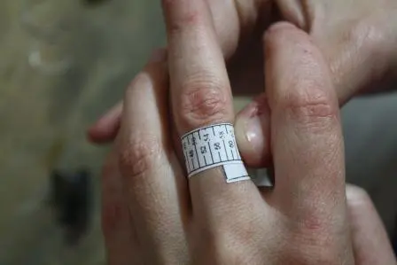 Nuestro medidor de anillos imprimible