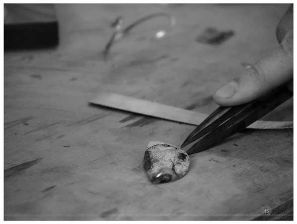 Calculates the height to set a stone