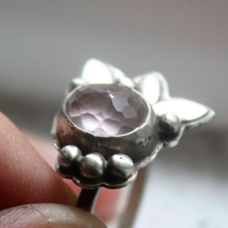 Historia y propiedades curativas del cuarzo rosa