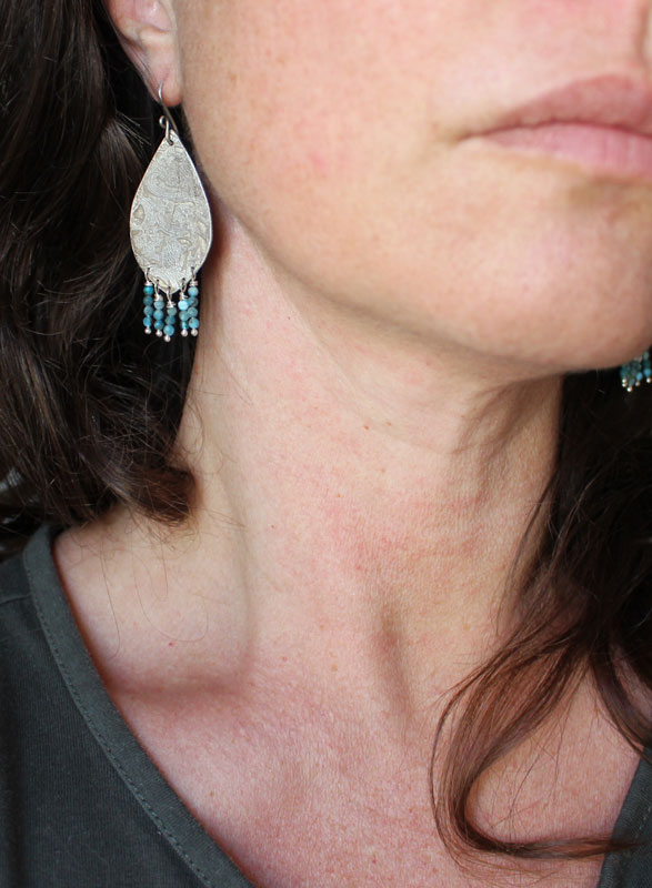 A contracorriente, aretes carpa koi japonesa en plata y amazonita