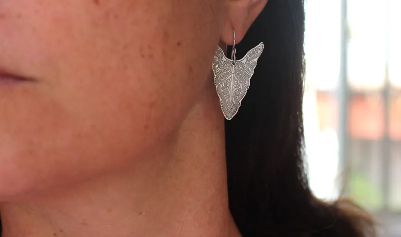Abundancias, aretes tótem de bisonte en plata