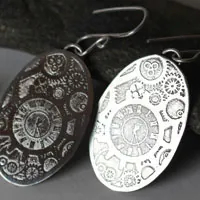 Agujas mecánicas, aretes engranajes steampunk en plata