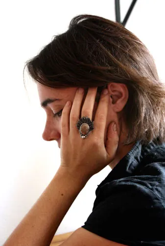 Alcachofa de otoño, anillo leyenda griega en plata y jaspe otoño