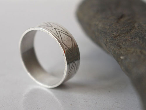 Alianza personalizada, anillo de boda a medida en plata