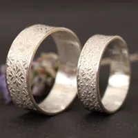 Alianzas Esmée, anillo boda medieval en plata
