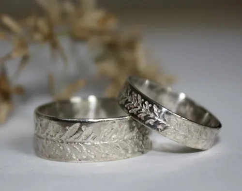 Alianzas personalizadas, anillo corona botánica en plata