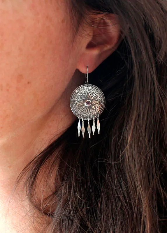 Alissandre, aretes hojas en plata y zircón