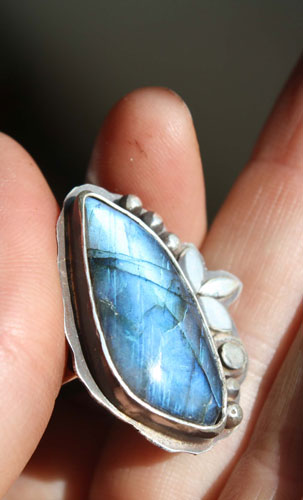 Another moonlight serenade, nocturnal music ring in sterling silver and labradorite
