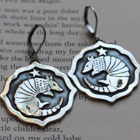 Armadillo, aretes animal con caparazón en plata