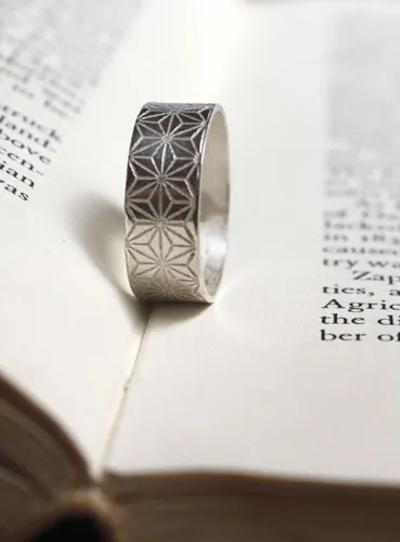 Asanoha, anillo hoja de cáñamo japonés en plata