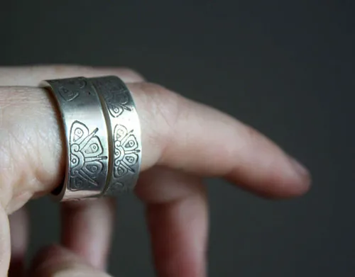 Astro sagrado, anillo sol tribal maya en plata