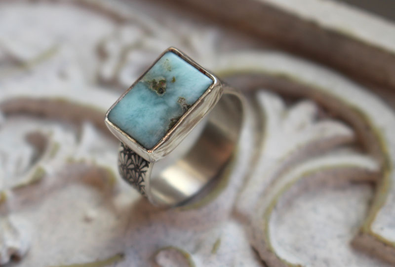 Atlántida, anillo leyenda griega en plata y larimar