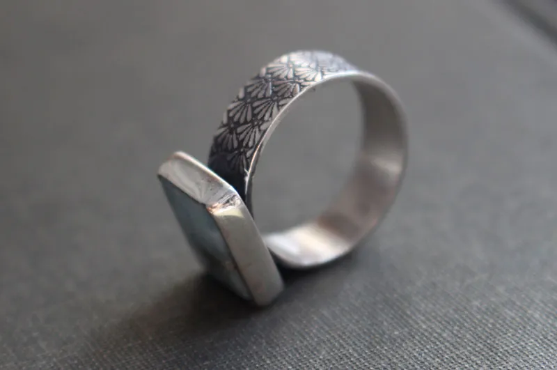 Atlántida, anillo leyenda griega en plata y larimar