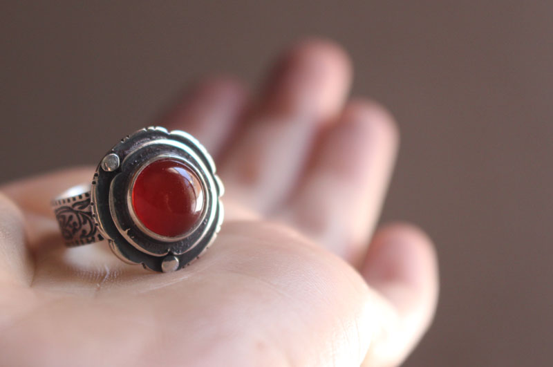 Autumn eglantine, flower and fruit ring in silver and carnelian