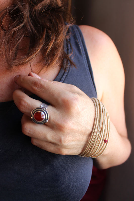 Autumn eglantine, flower and fruit ring in silver and carnelian