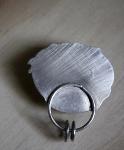 Ballet acuático, dije delfín y ballena en plata y larimar