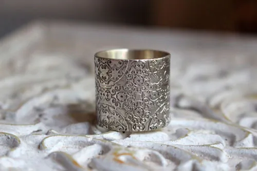 Baudelaire, anillo espíritu romántico y simbolista en plata