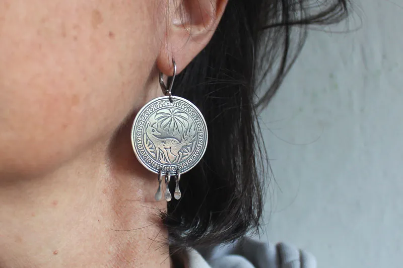 Bekuh, aretes perro mexicano en plata