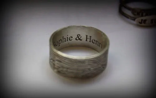 Bodas de madera, anillo aniversario de 5 años de matrimonio en plata