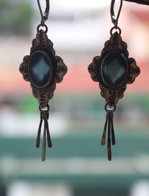 Bohemia, aretes orientales en plata y ágata azul