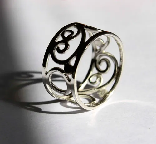 Brocelianda, anillo bosque mágico celta en plata