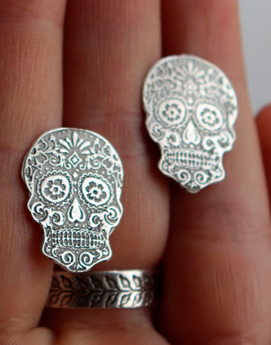 Calaca, Mexican skull earrings in sterling silver