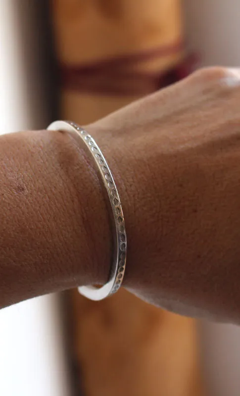 Camino de hojas, pulsera paseo bucólico en plata