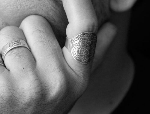 Cassius, medieval shield signet ring in silver