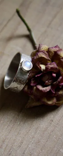 Catch my Soul, anillo de promesa en plata, labradorita y labradorita blanca