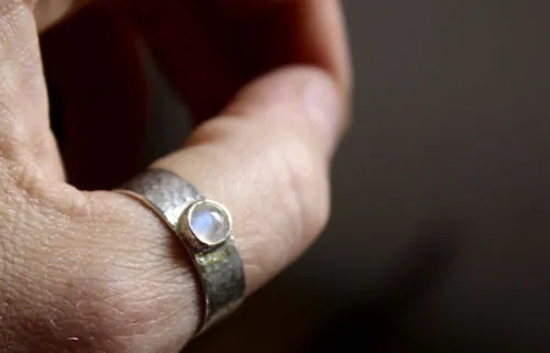 Catch my Soul, anillo de promesa en plata, labradorita y labradorita blanca