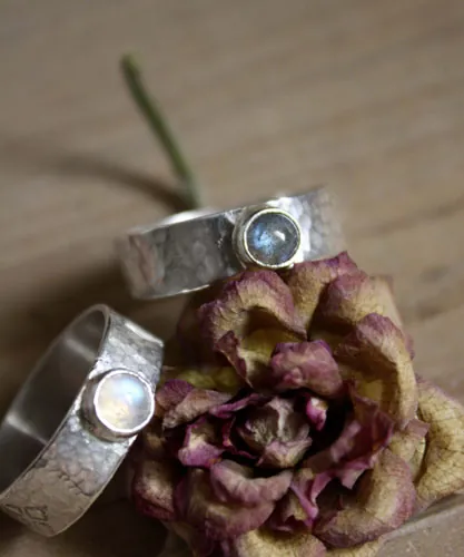 Catch my Soul, anillo de promesa en plata, labradorita y labradorita blanca