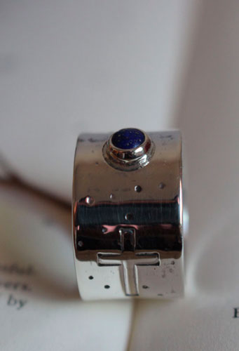 Certidumbre, anillo de fe en plata y lapislázuli