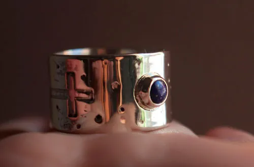 Certidumbre, anillo de fe en plata y lapislázuli