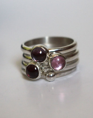 Cherry blossom, stackable ring in silver garnet, alexandrite and zircon