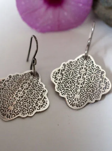 Cibeles, aretes arabesco griego en plata