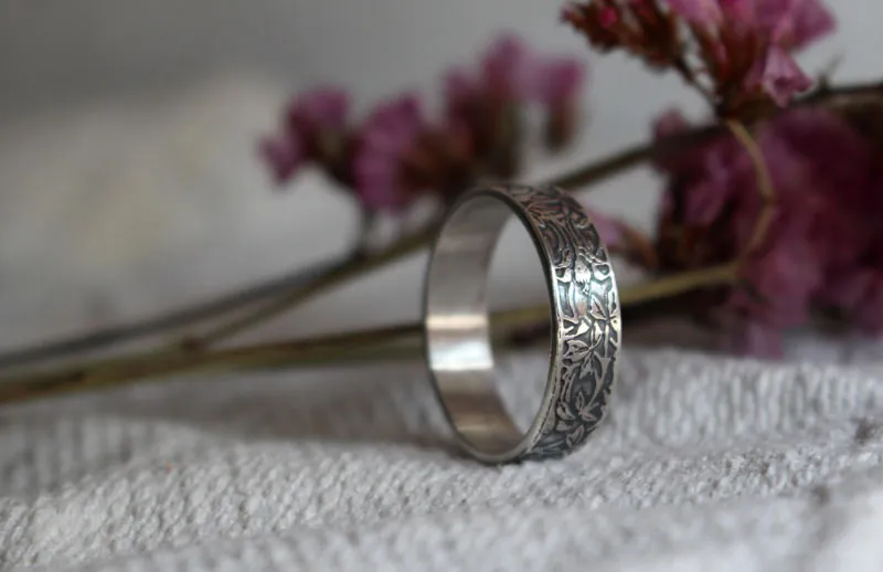 Colombina, anillo flor en plata