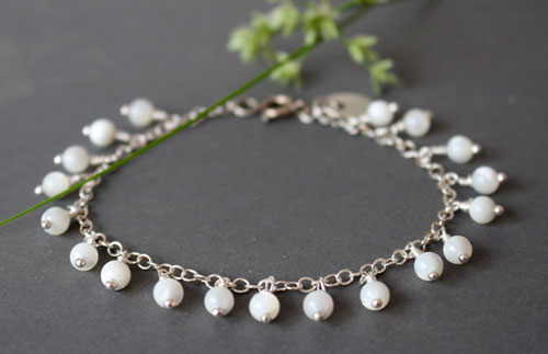 Cosmos, flower of innocence bracelet in silver and nacre
