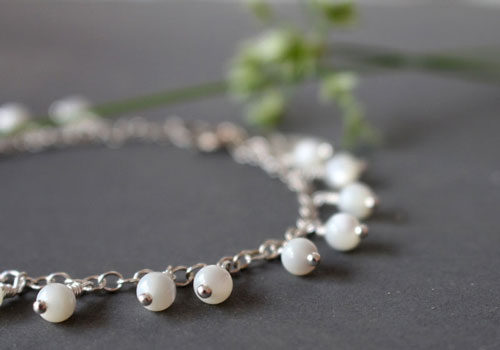 Cosmos, flower of innocence bracelet in silver and nacre