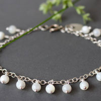 Cosmos, flower of innocence bracelet in silver and nacre