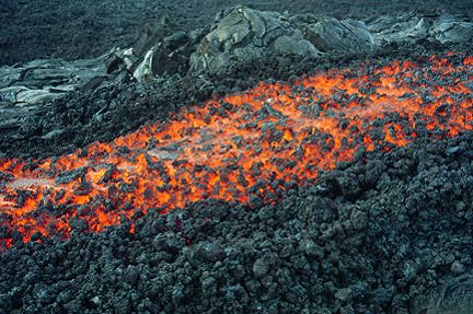 Craquelado, anillo flujo de lava en plata