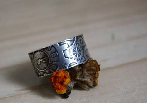 Docteur Jekyll, anillo engranajes y relojería steampunk en plata