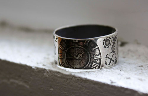 Doctor Jekyll, steampunk watch gear ring in sterling silver